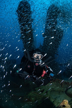 Simon Lorenz explores Bikini Atoll